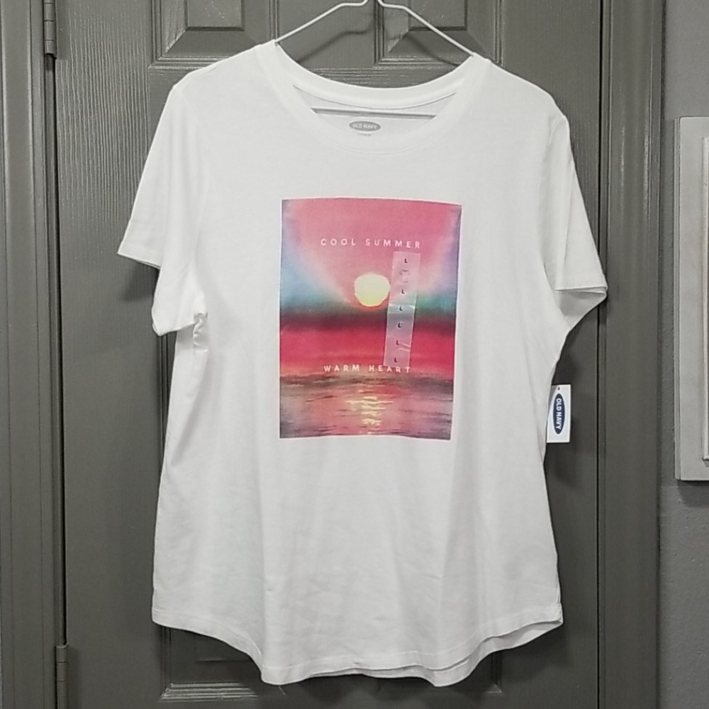 💙🚨2 NWT SHIRTS🚨NWT OLD NAVY TEES